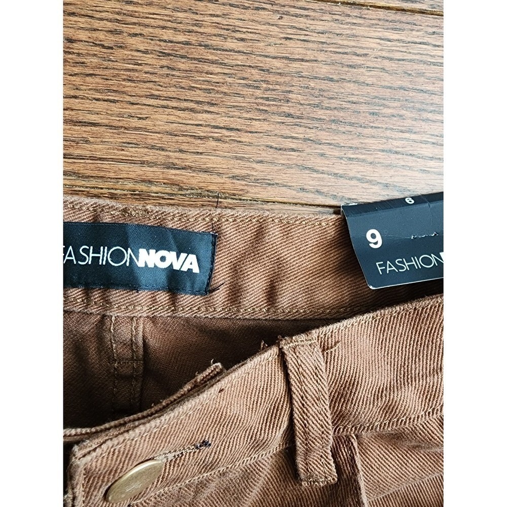 NEW Fashion Nova Cargo Pants Womens 9 Brown Utility Streetwear Gorpcore NWT - Picture 2 of 12